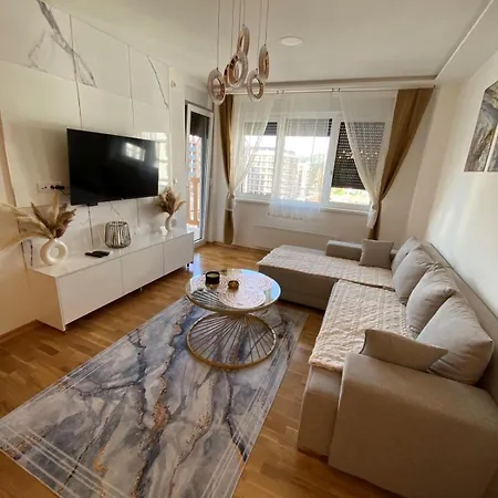 Sof Lux Apartment